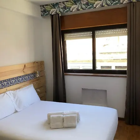 Casa Bonjardim 3*